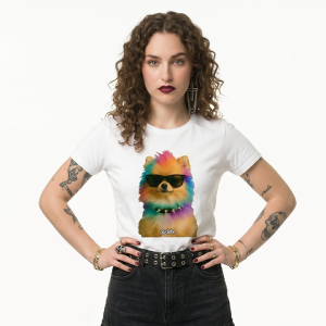 Camiseta Ajuste Mediano para Mujer Dog Rainbow en Blanco