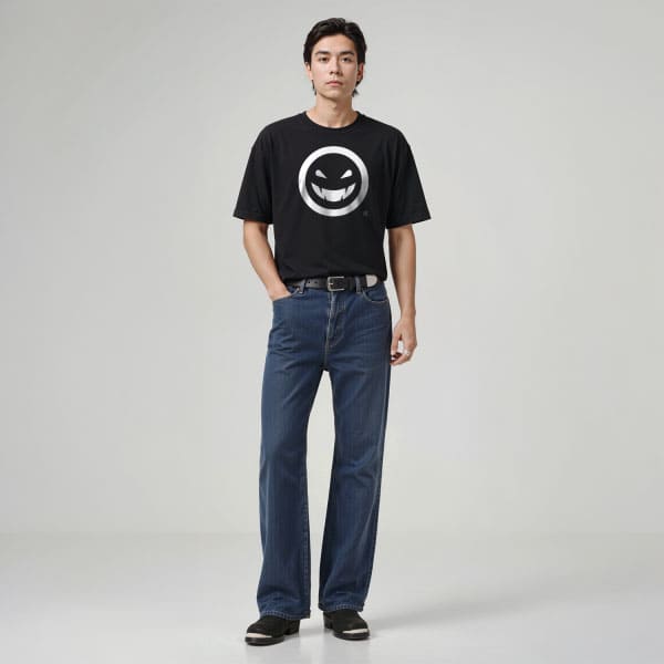 Wicked-Smiley-Black-Mockup-600x600