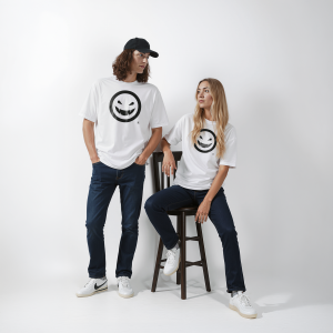 Camiseta Unisex Oversize Wicked Smiley White
