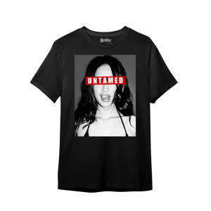 Camiseta Ajuste Mediano Untamed para Hombre en Negro